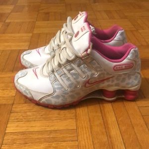 RARE LIMITED EDITION Pink and White Leopard print Nike Shox